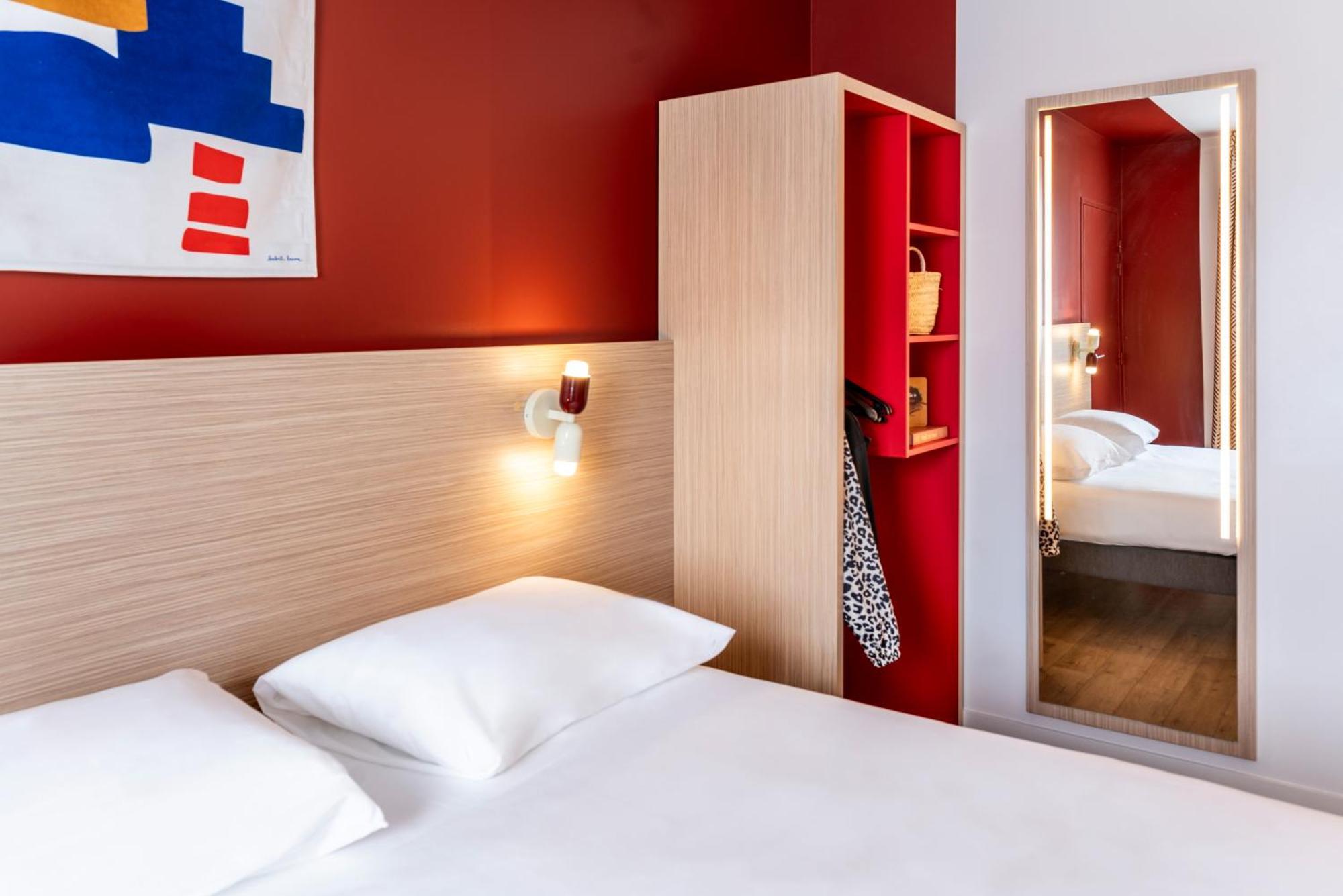 Ibis Styles Prevessin Geneve Aeroport Hotel Exterior photo